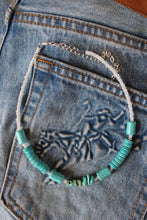 Load image into Gallery viewer, Blue beaded choker