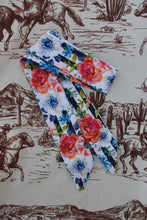 Load image into Gallery viewer, Blue roses